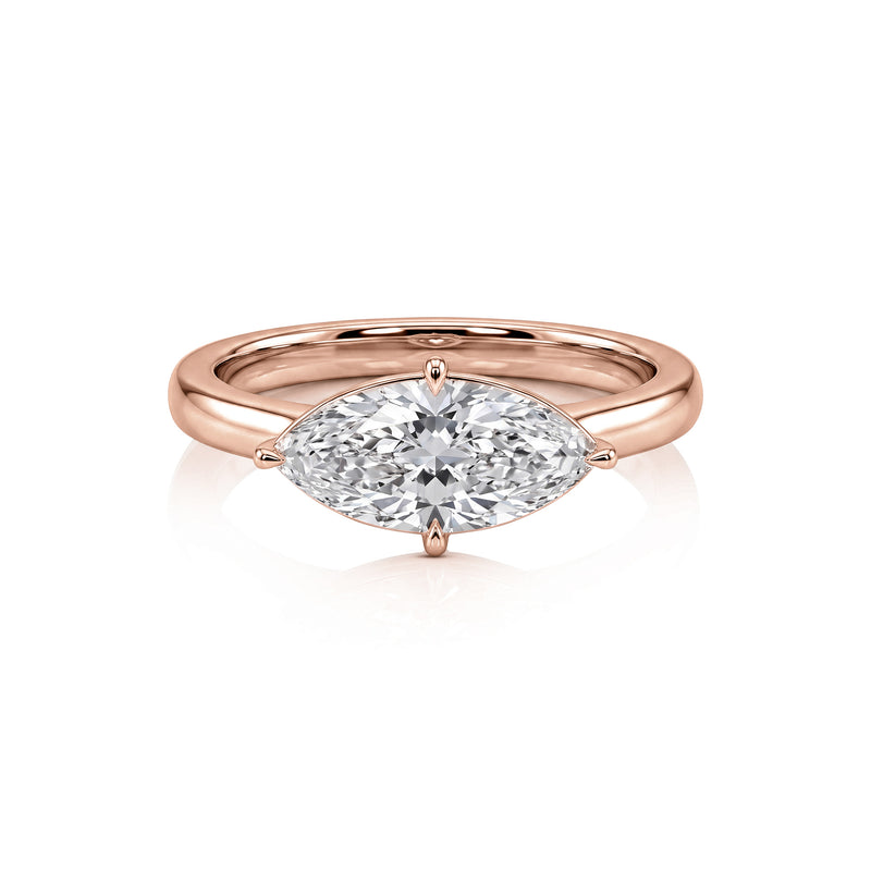 Bianca ring in 14K gold with a marquise-cut lab-grown diamond